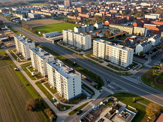 Budoucí infrastruktura v okolí bydlení: Jak obchvaty, MHD a školy ovlivní vaši budoucí cenu bytu